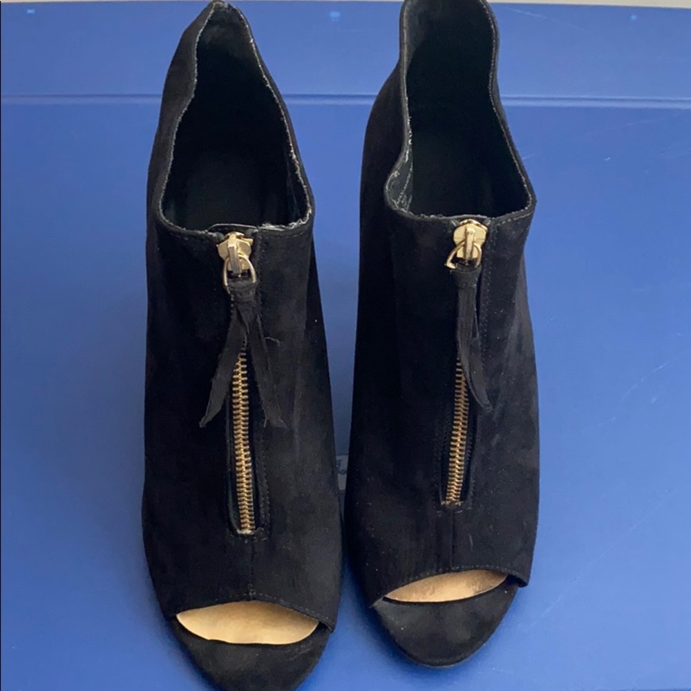 Black booties with heels